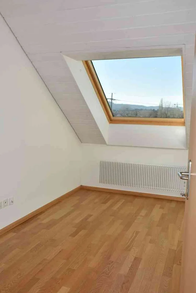 4.5 Z-Dachwohnung mit Terrasse Wfl. 122 m2