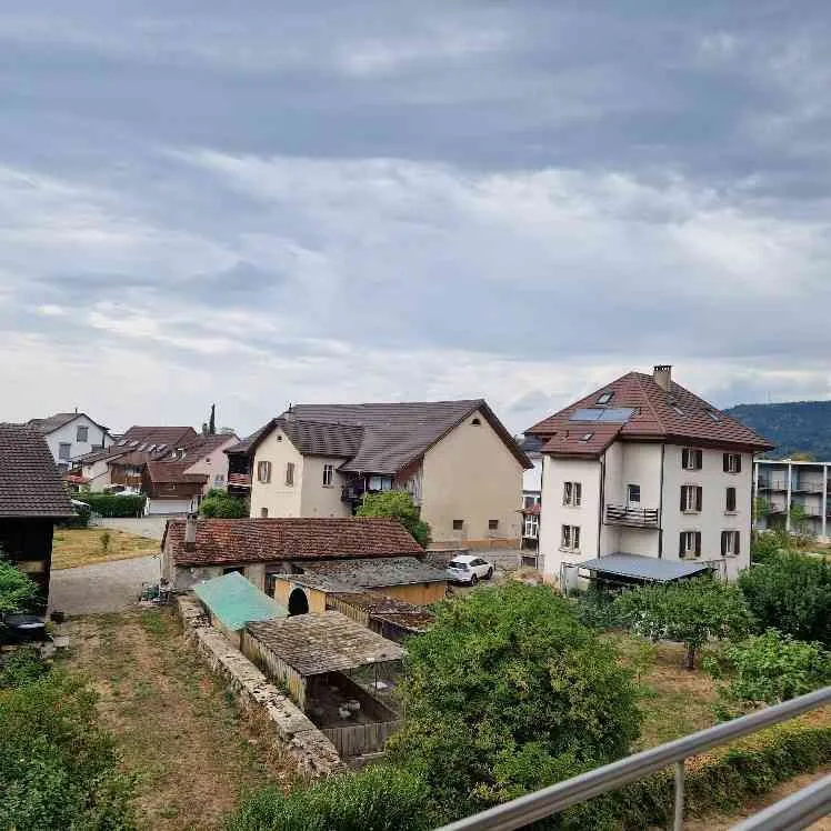 Sonnige 3.5 Zimmer- Dachwohnung in Stein per sofort zu vermieten