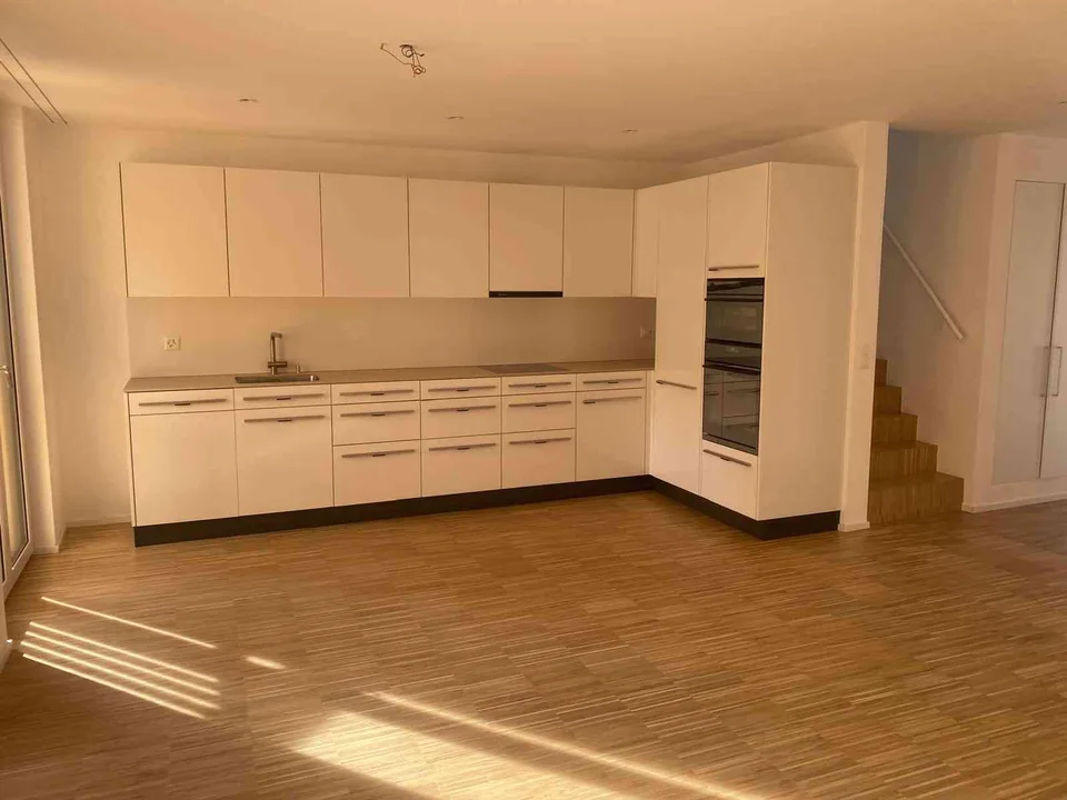 Grosszügige 4.5-Zimmer-Maisonette mit Eigentumsstandard