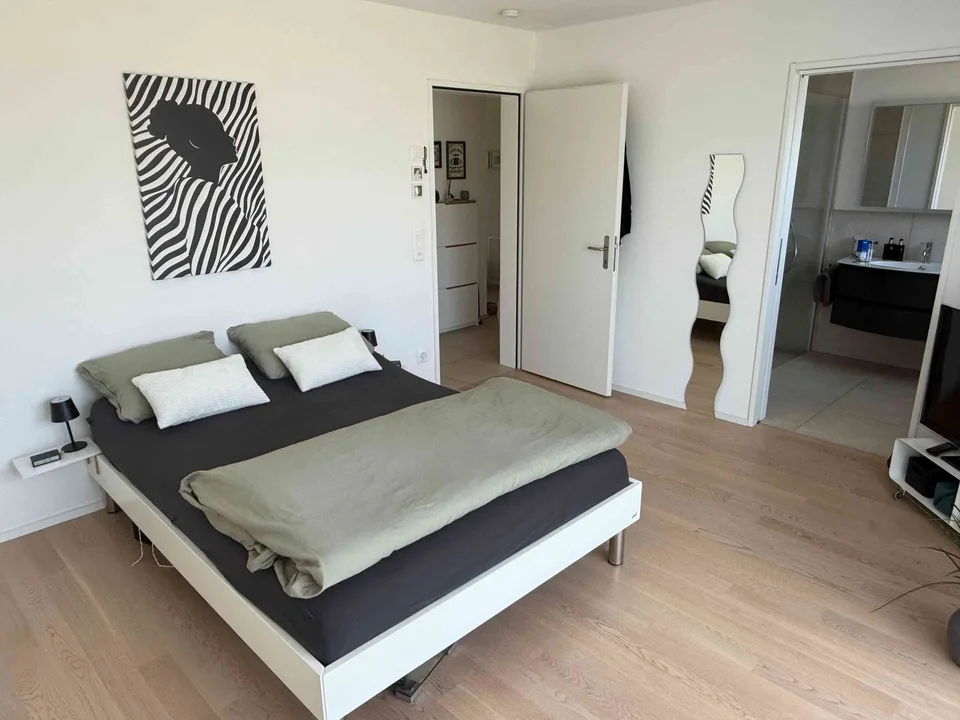 grosszügige und helle 3 ½-Zimmerwohnung (BGF 116 m2) – photo 9 sur 12