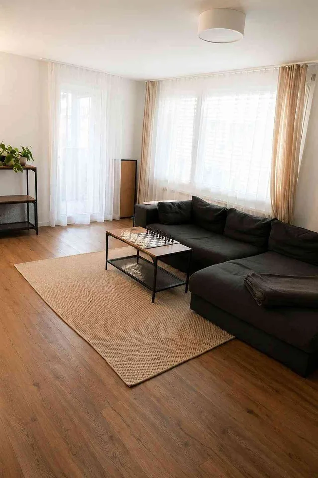 Sehr schöne, 3.5 Zimmer Wohnung zu vermieten