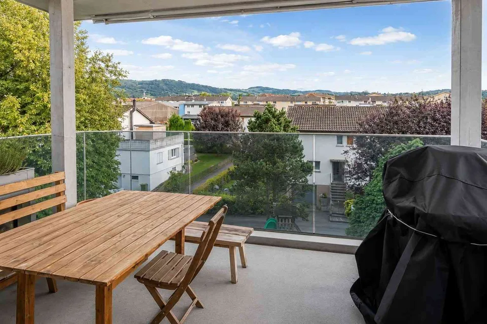 Sehr schöne, 3.5 Zimmer Wohnung zu vermieten