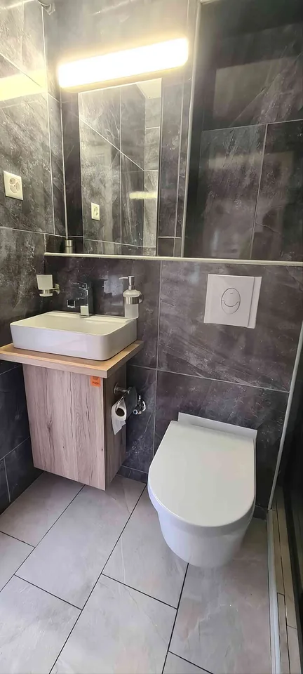 Helle moderne 1-Zi. Whg in ruhiger Lage