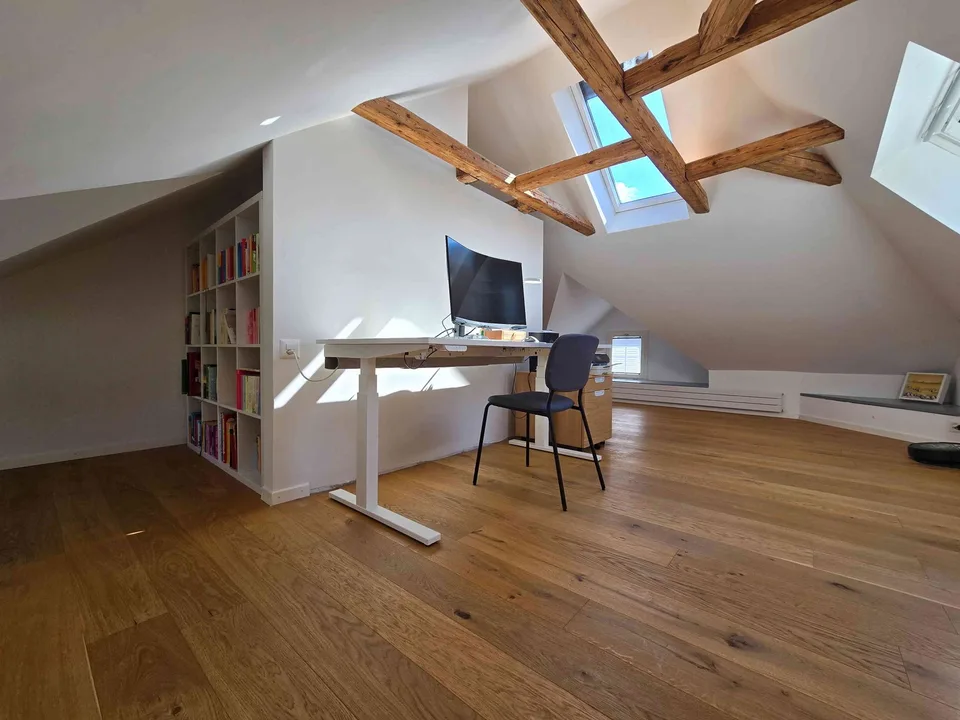 Modernisiertes 6.5-Zimmer-Haus mit grossem Garten – photo 11 sur 12