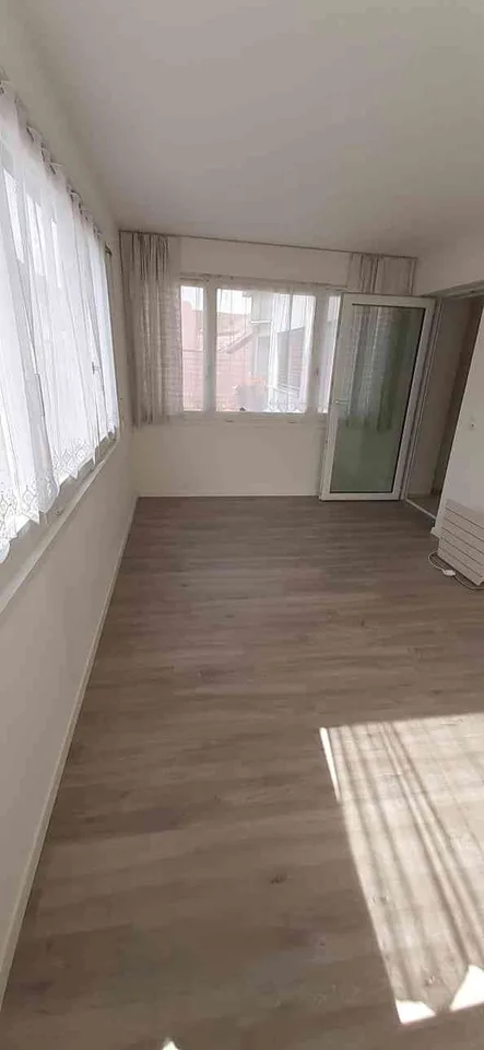 In Mumpf ab Dezember 20: 3 Zimmerwohnung mit Wintergarten zu vermieten