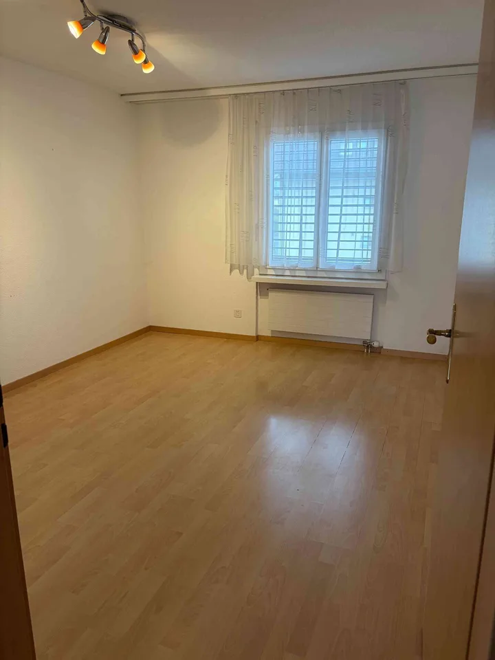 4.5 Zimmer Wohnung – Foto 8 von 13