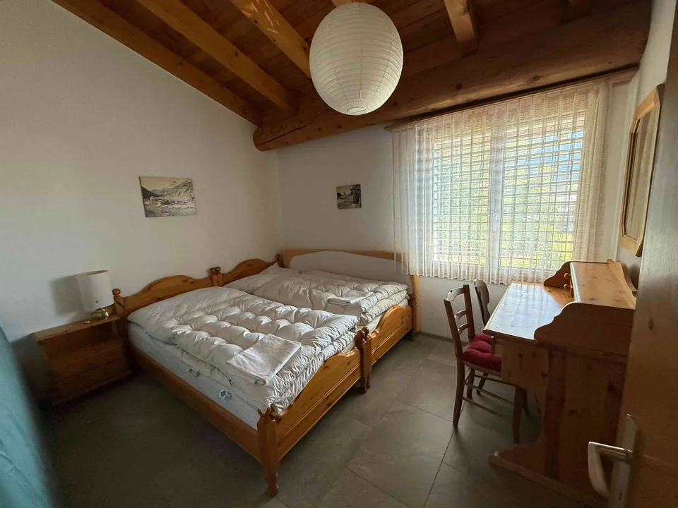 Bel appartement de 4,5 pièces sous les toits à Flims – meublé à partir du 1er décembre 2026