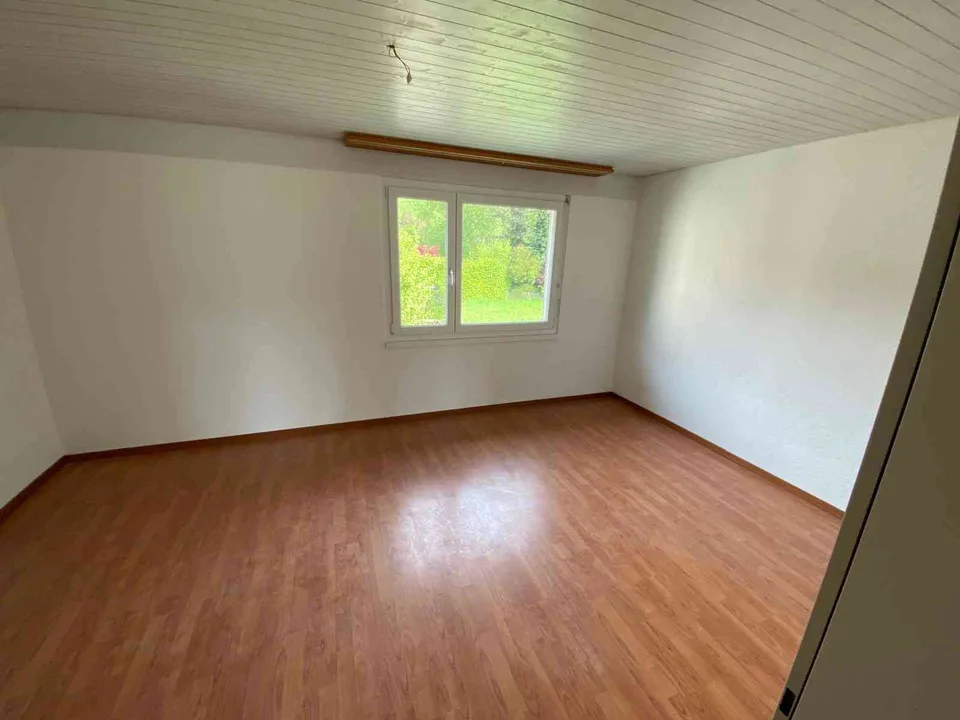Nachmieter gesucht – 5,5-Zimmer-Eckreihenhaus