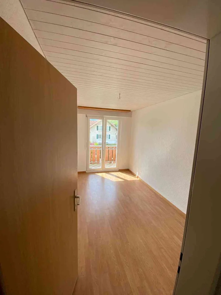 Nachmieter gesucht – 5,5-Zimmer-Eckreihenhaus