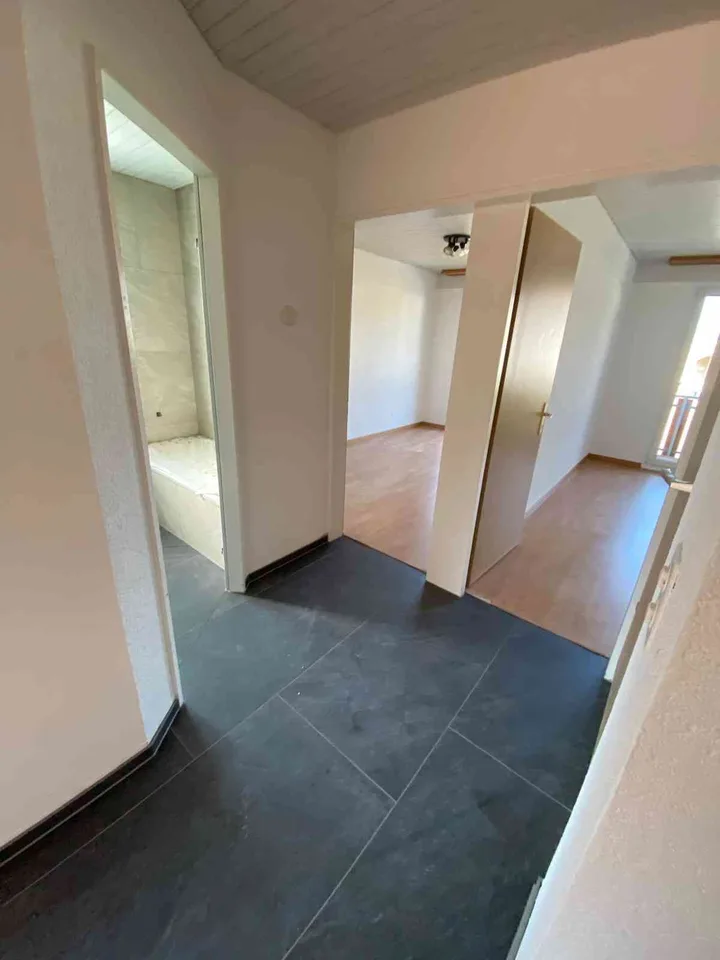 Nachmieter gesucht – 5,5-Zimmer-Eckreihenhaus