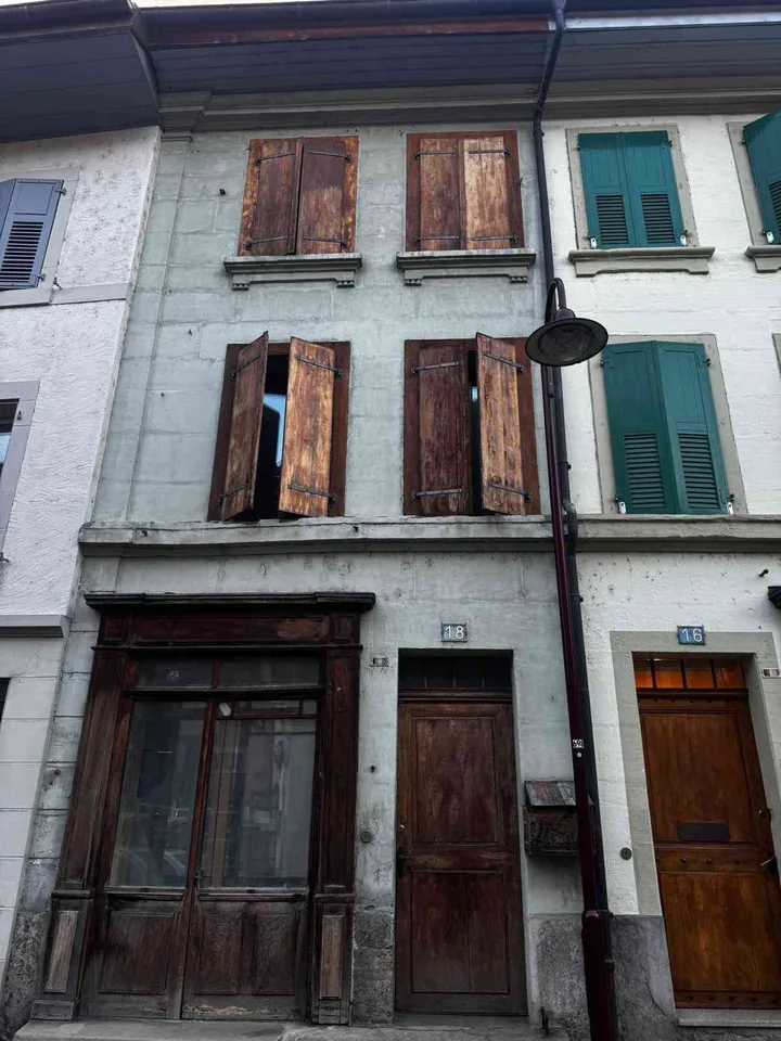 Appartement 2.5 pièces rénové au centre ville de Moudon