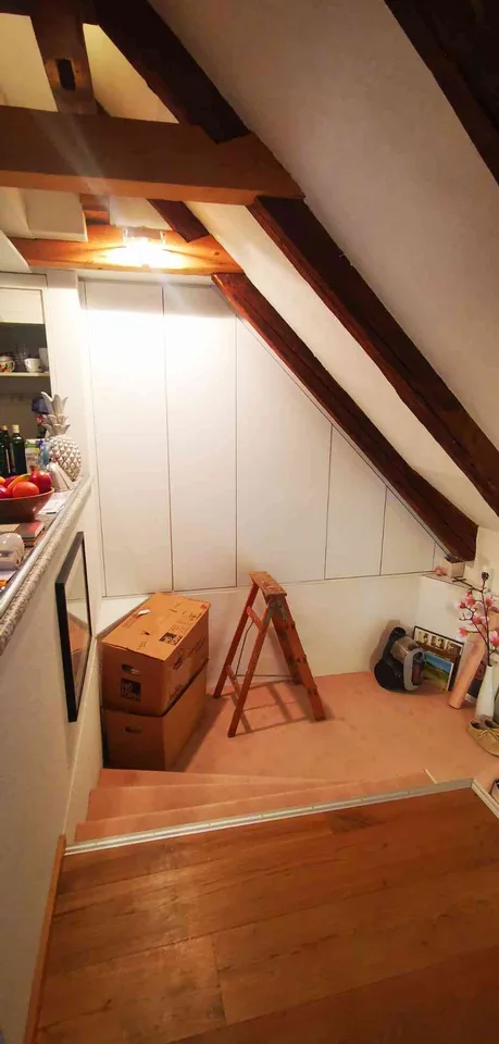 Charmantes 3-Zimmer-Loft in Au SG – Altbau mit Charakter