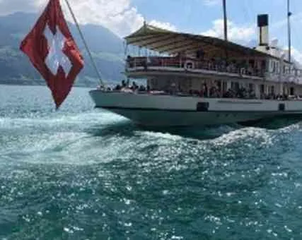 Wohn- & Gewerbeimmobilie, mit Seezugang in GERSAU im Kanton Schwyz – Foto 4 von 10