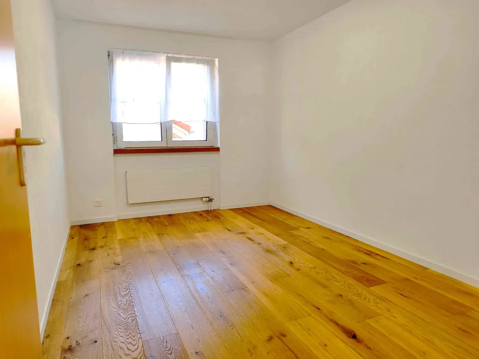 Grosszügiges Familienparadies mit 5.5 Zimmer – photo 18 of 21