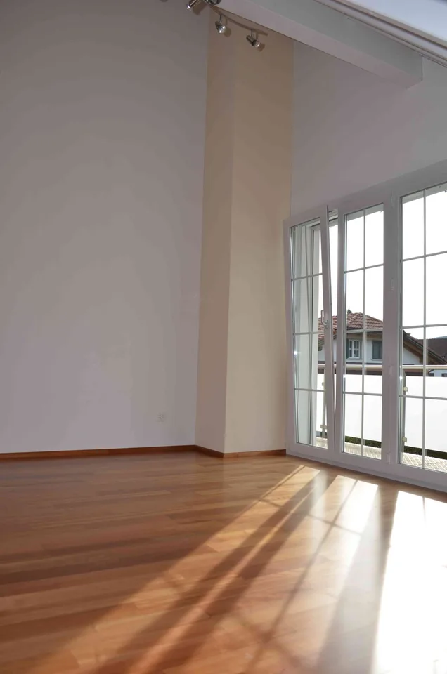 Grosszügiges 6.5-Zimmer Einfamilienhaus mit separater 1.5-Zimmer Einliegerwohnung – photo 10 sur 12