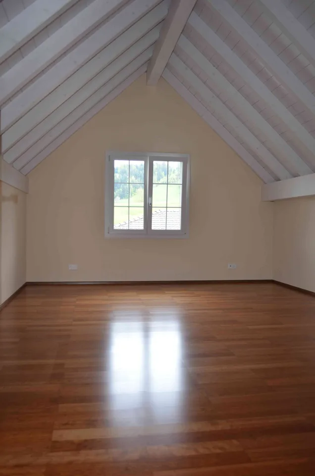Grosszügiges 6.5-Zimmer Einfamilienhaus mit separater 1.5-Zimmer Einliegerwohnung – photo 11 sur 12