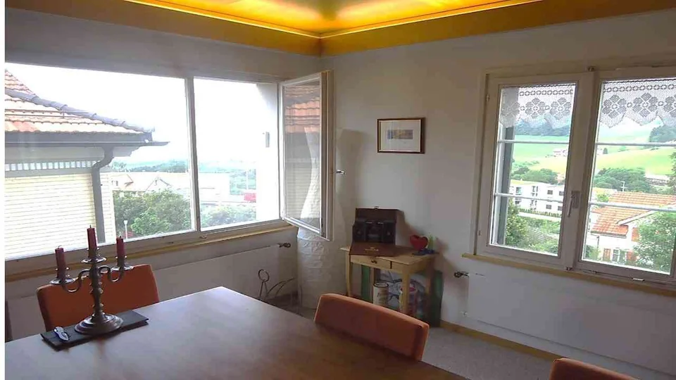 4.5 Zimmerwohnung in Biedermeierhaus