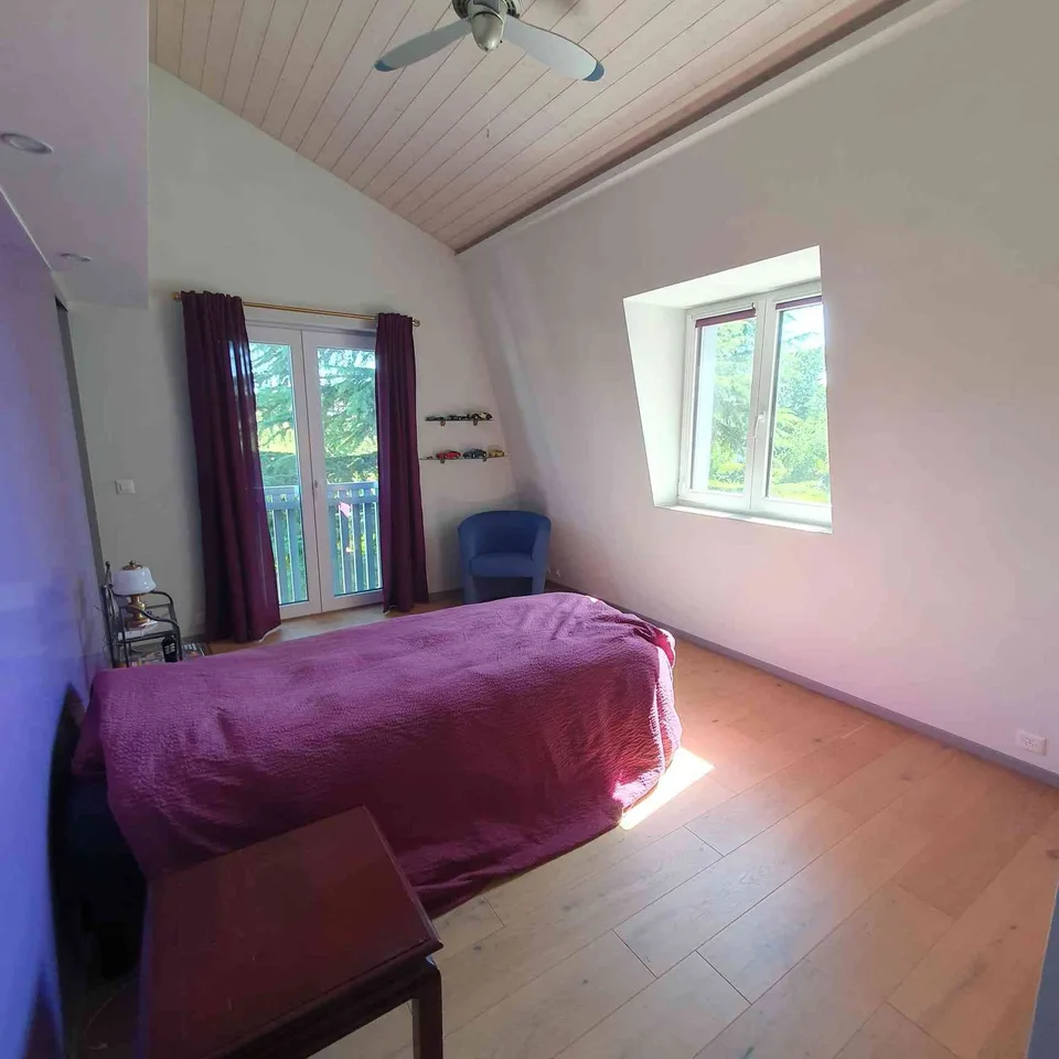 Appartement lumineux de 4.5 pièces + mezzanine avec vue lac