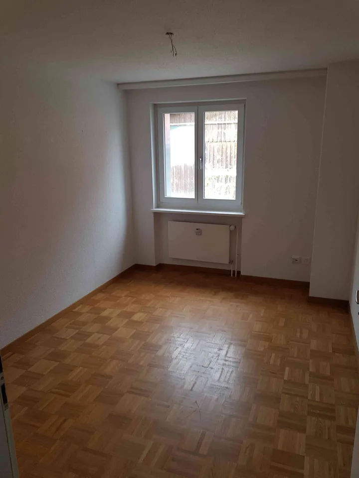 Schöne, ruhige 4 1/2 Zimmer-Wohnung mit Aussicht