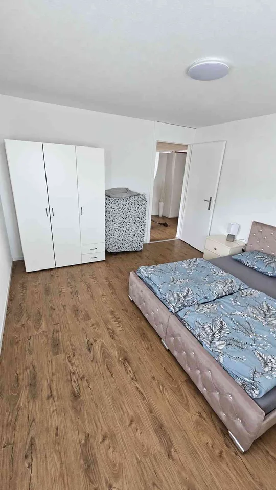 Möblierte 3.5-Zimmer-Wohnung in Dierikon – Wohnen auf Zeit mit Panoram