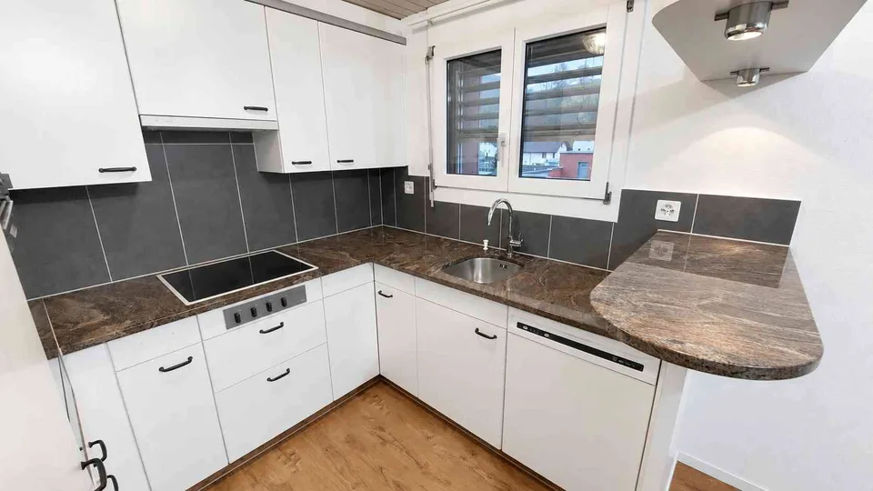 Möblierte 3.5-Zimmer-Wohnung in Dierikon – Wohnen auf Zeit mit Panoram