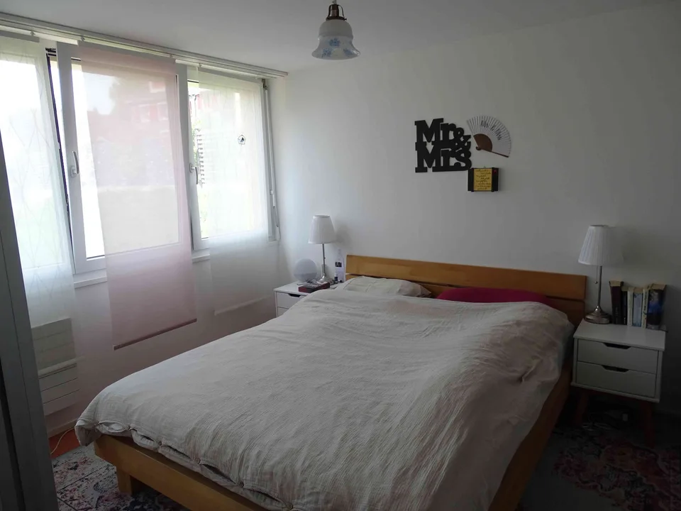 Zentral gelegener 4.5 Zimmer Hausteil am Sonnenhang von Degersheim – foto 8 di 8