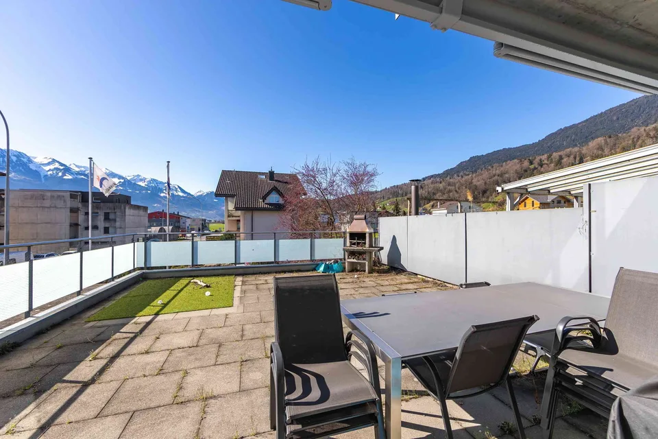 Haushälfte/Maisonette mit grosser Terrasse – photo 2 sur 13