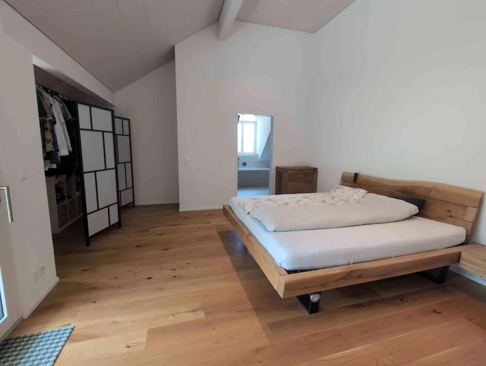 Nachmieter gesucht für exklusive 4.5-Zimmer Dachwohnung