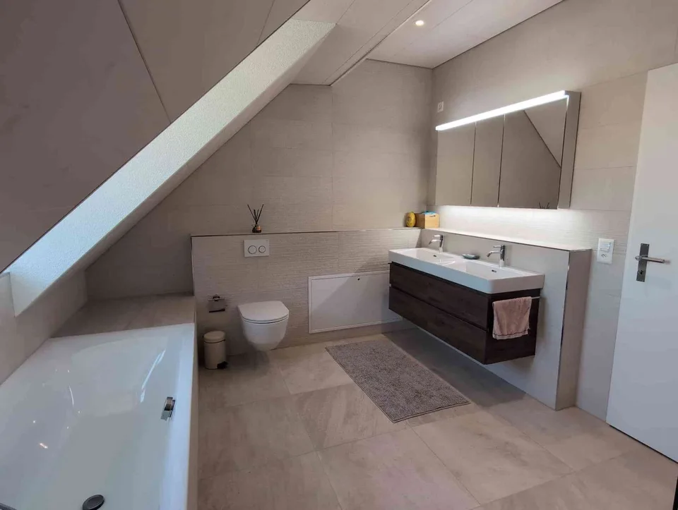 Nachmieter gesucht für exklusive 4.5-Zimmer Dachwohnung