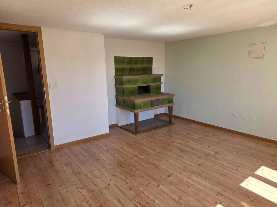 Freistehendes 6-Zimmer-Einfamilienhaus in Birrhard