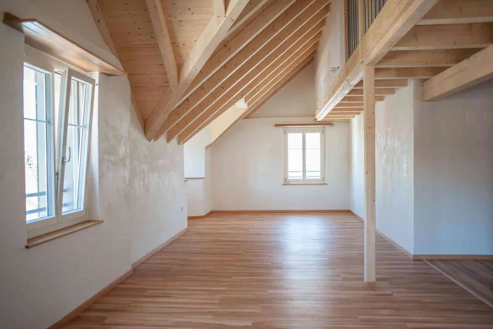 4.5 Zimmer Attikawohnung im DG