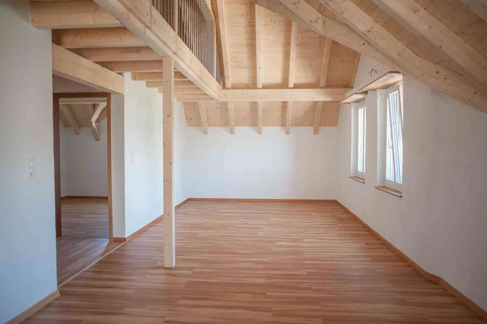 4.5 Zimmer Attikawohnung im DG