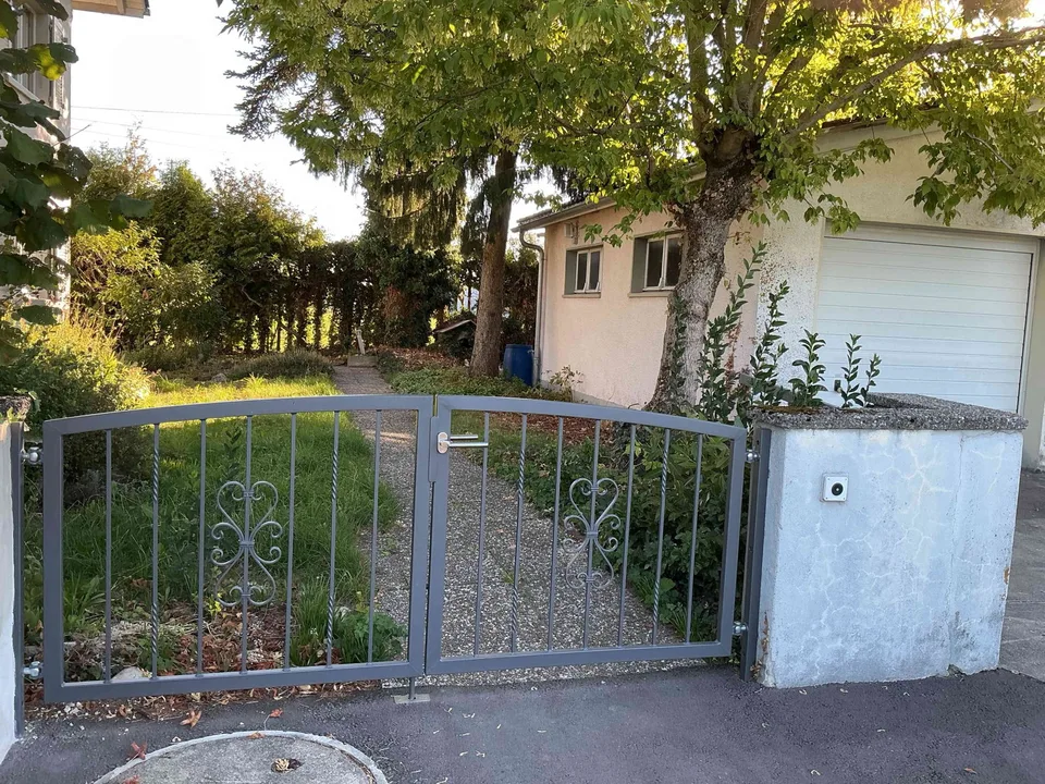 Reiheneck-Einfamilienhaus an ruhiger Lage in Kirchberg zu vermieten