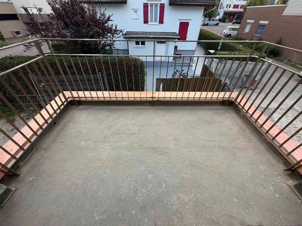 Moderne 3.5-Zimmerwohnung mit Balkon an der Wilerstrasse 112