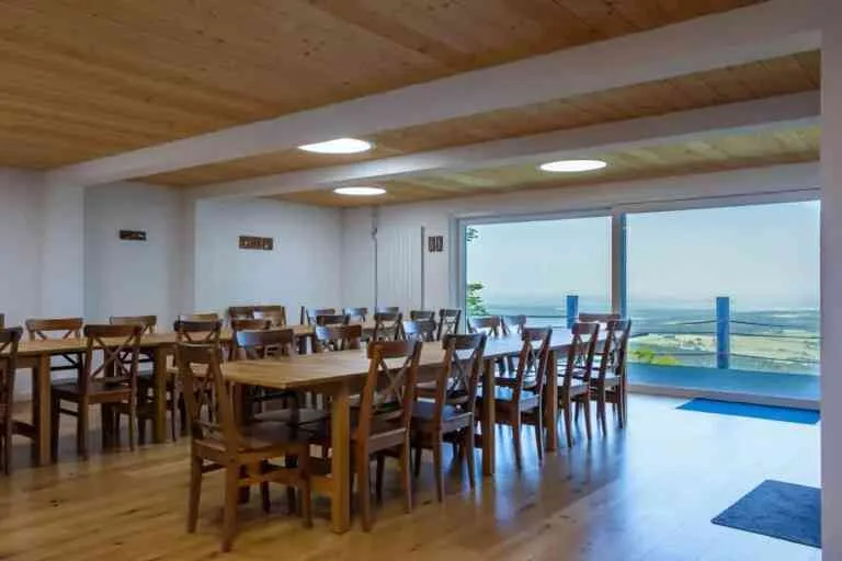 Einzigartiges Gästehaus mit Privathaus & Seminarzentrum – Panoramablic – foto 10 di 10