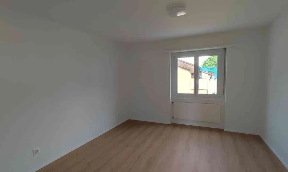 Helle 4.5-Zimmer-Wohnung mit Bergblick in Susten