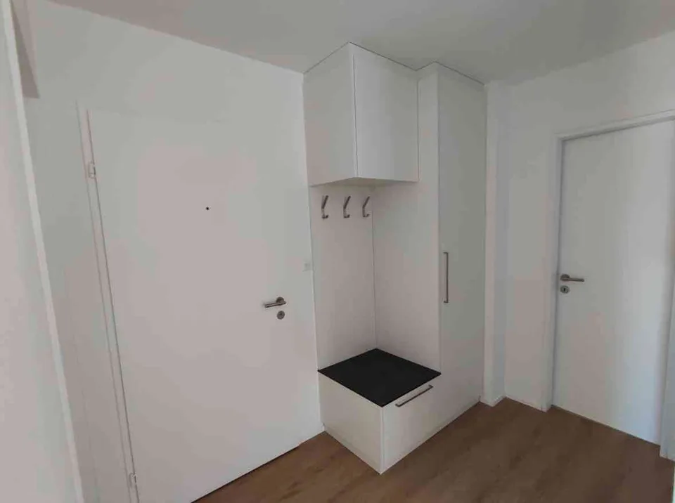 Helle 4.5-Zimmer-Wohnung mit Bergblick in Susten