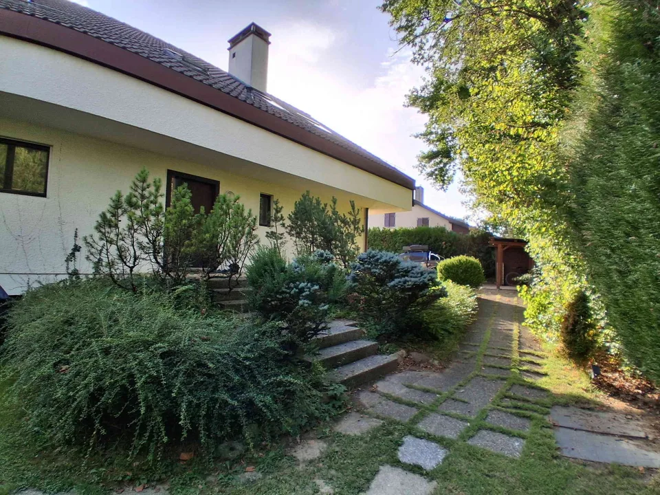 Chambre dans une villa en colocation mixte