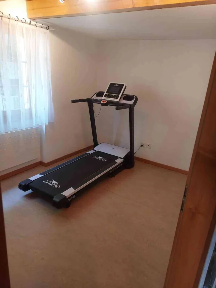 5,5 Zimmer Dachwohnung an sonniger ruhiger Lage