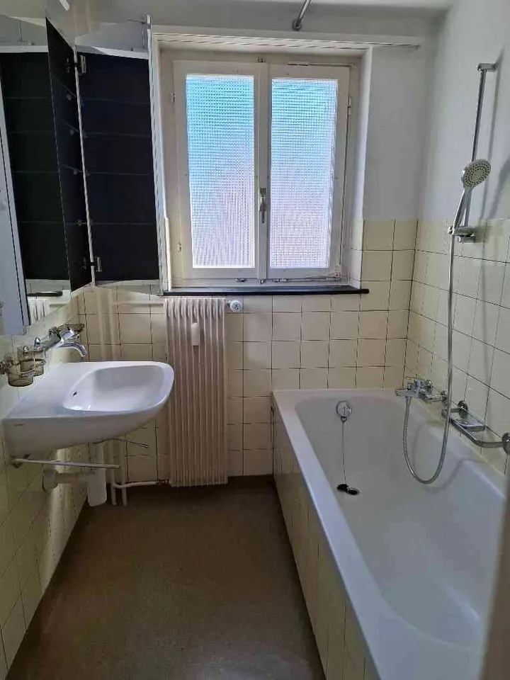 Helle 4-Zimmer-Wohnung in 8259 Wagenhausen