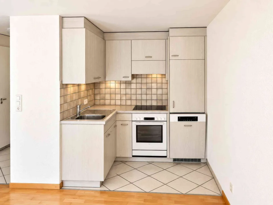 2 1/2 Zimmer 46m2 2 Etage