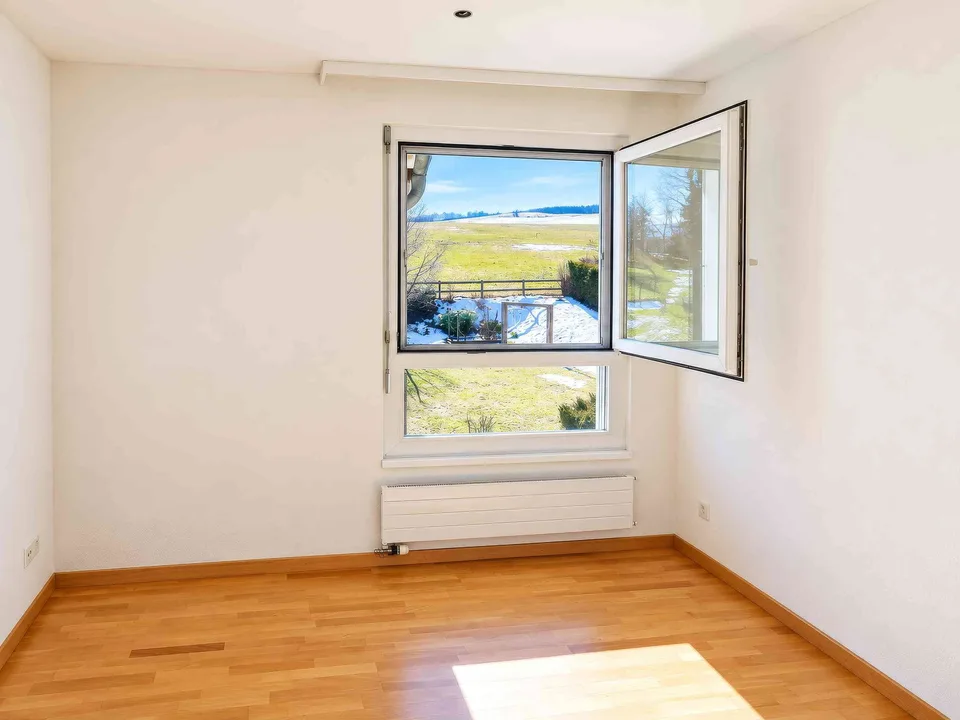 2 1/2 Zimmer 46m2 2 Etage