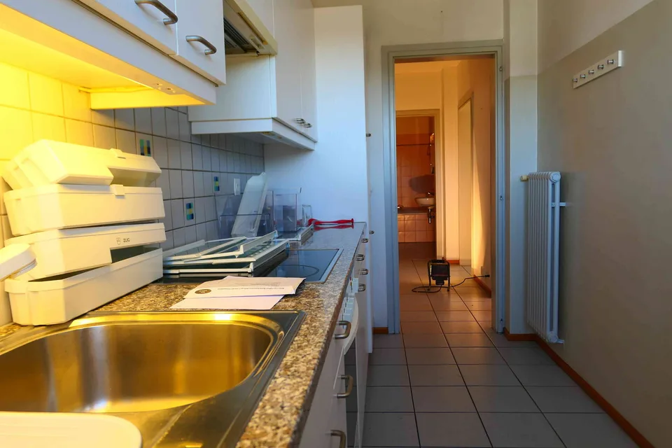 Appartamento luminoso, tranquill 68 m2, balcone con vista aperta a sud