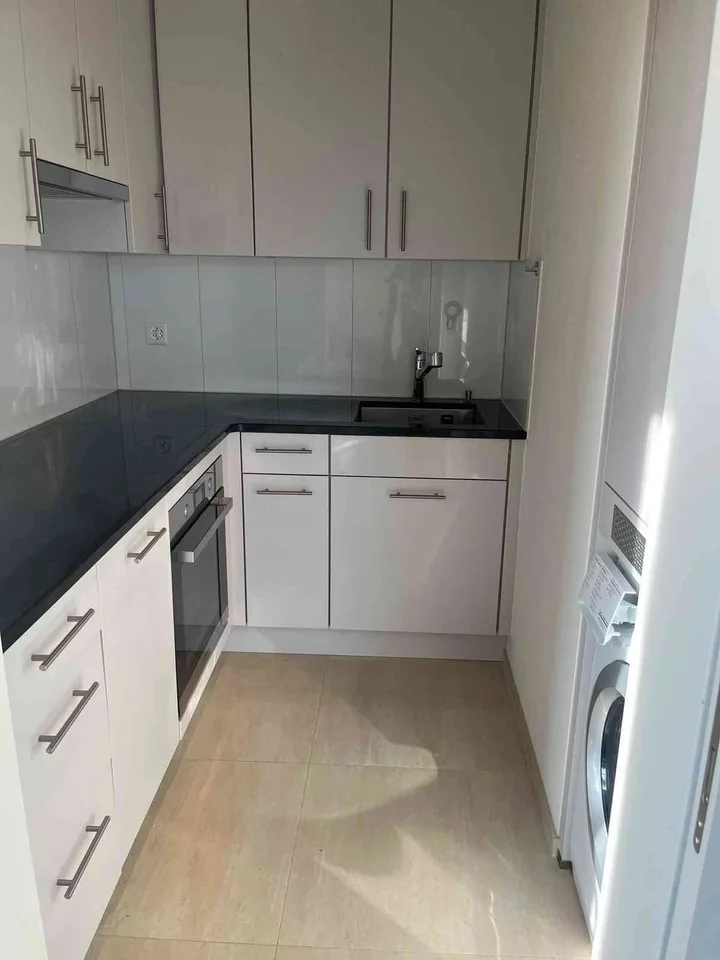Nachmieter/in gesucht ab 01.12.2026 – wunderschöne 2.5-Zimmer-Wohnung