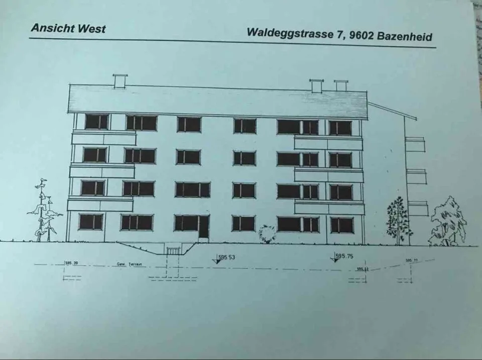 Exklusive 4.5-Zimmer-Gartenoase mit Stuco Veneziano & 3 Bädern