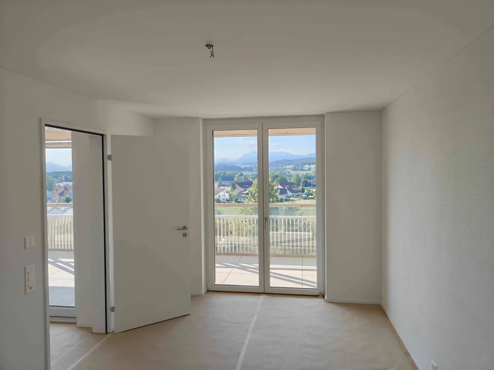 2½-Zimmer-Neubauwohnung – Panoramablick & viel Stauraum