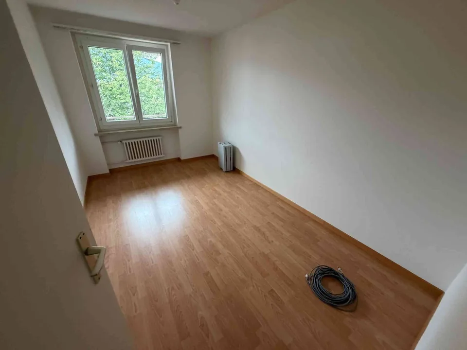 Eine schöne 4.5 Zimmer Wohnung zu vermieten
