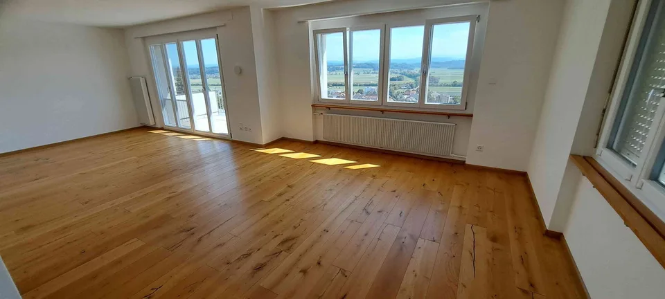 7 1/2 Zimmer Haus mit Fernsicht