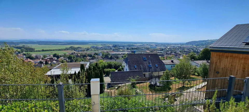 7 1/2 Zimmer Haus mit Fernsicht