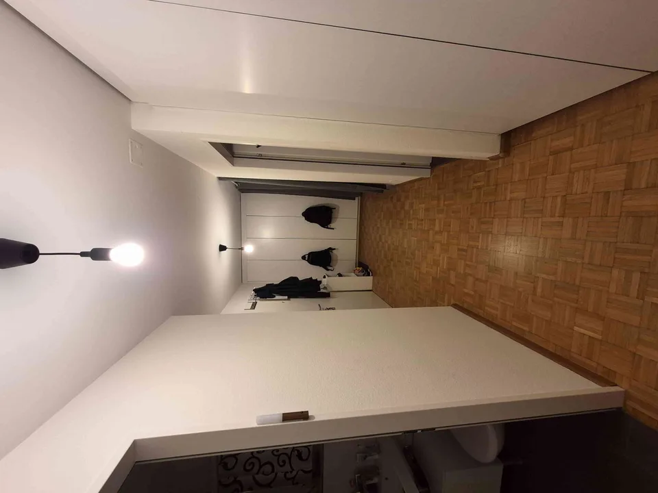 Umfassend sanierte 2.5-Zimmer-Wohnung mit Balkon in Bottmingen